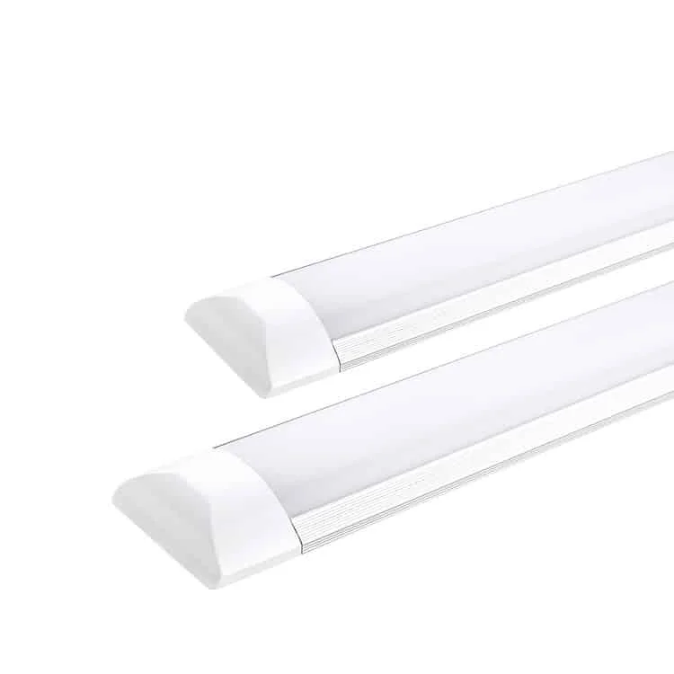 Luminárias lineares internas de 23 mm com proteção IP44