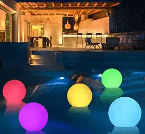 Luz flutuante para piscina