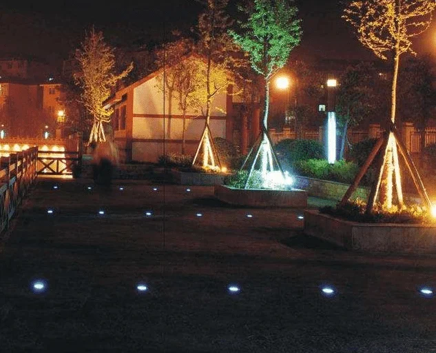 Luminária LED de embutir no solo