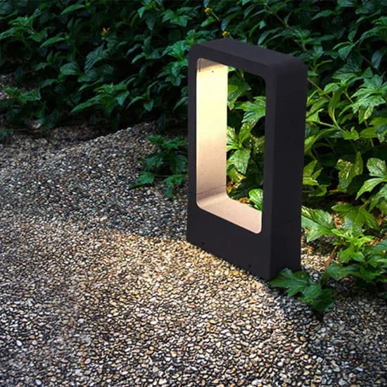 Iluminação para caminhos externos